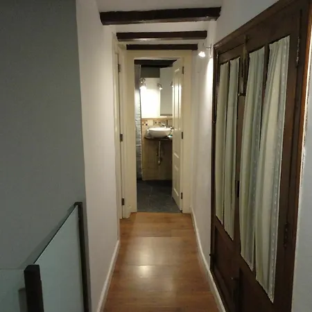 Center *